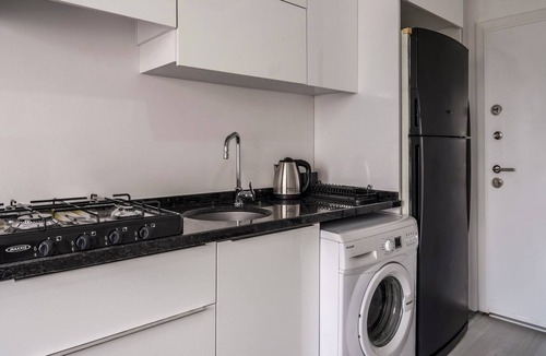 Esenyurt Apartment | Convenient and Modern Flat in Central Beylikduzu