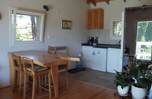 Urla Apartment | Coollyhouse Keklik tepe Urla-Eco-House:Stone Oven&Garden&LocalWine&Walnuts