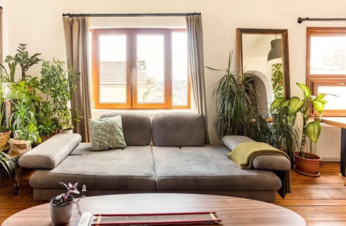 Galata Apartment | Cosy Roof Flat on 5th Floor With Bosphorus View