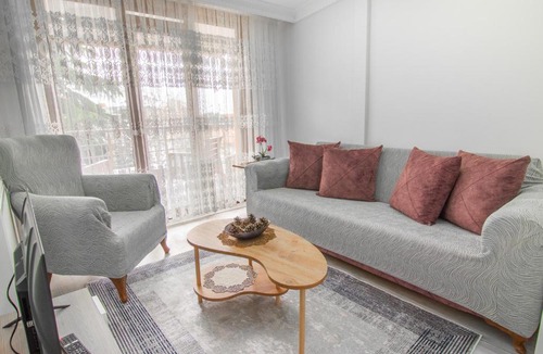 Buyukcekmece Apartment | Cozy 1BR & Sofabed with Two Inviting Balconies