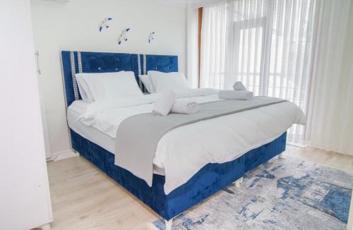 Buyukcekmece Apartment | Cozy 1BR with Inviting Balcony