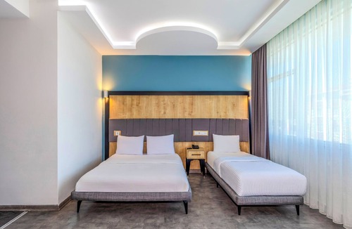Arnavutkoy Hotel | Dedem Hotel Express-Istanbul Airport
