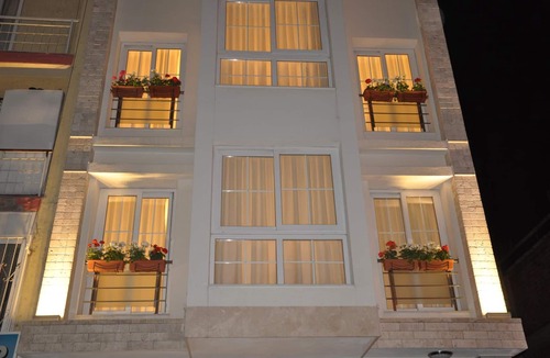 Kahramanlar Mahallesi Apartment | Deka Evleri