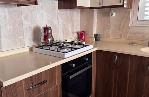 Kusadasi City Centre Villa | Denize 5 Dakika Mesafede, Merkezde Konforlu Villa
