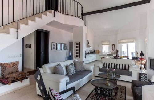 Kas Apartment | Designer Penthouse in Kas
