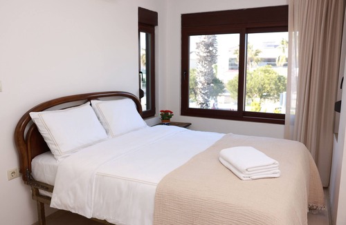 Alacati Hotel | DG BY OPİA