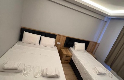 Istanbul City Center Apartment | dolphin hotel cafe