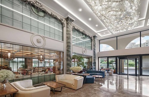 Esentepe Hotel | DoubleTree by Hilton Istanbul Esentepe