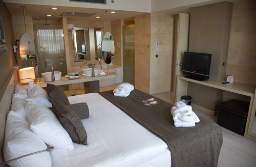 Yenimahalle Hotel | DoubleTree by Hilton Ankara Ankamall
