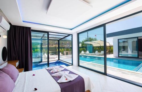 Sarıbelen Villa | Dreamy Villa with Private Pool and Jacuzzi in Kas