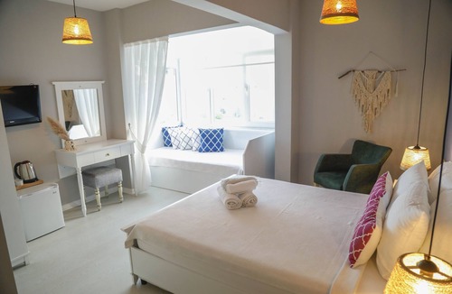 Tokoglu Hotel | Elda Koyici Alacatı