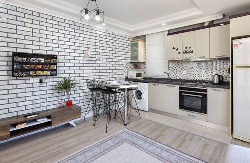 Muratpasa Apartment | Entire Apartment near the beach