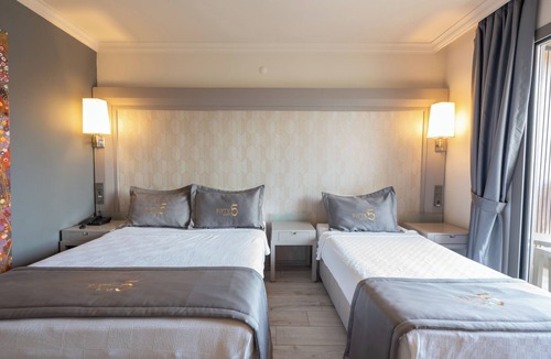 Marmaris City Center Hotel | FİFTY5 SUİTE OTEL