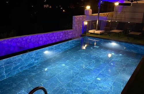 Konyaalti Apartment | Geyikbayiri Mountain Holiday Village - Villa Manolya