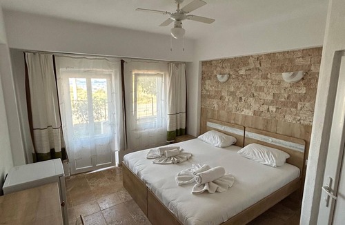 Gokceada Hotel | Gokceada Batihan Hotel