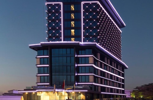Bayrampasa Hotel | Golden Tulip Istanbul Bayrampasa