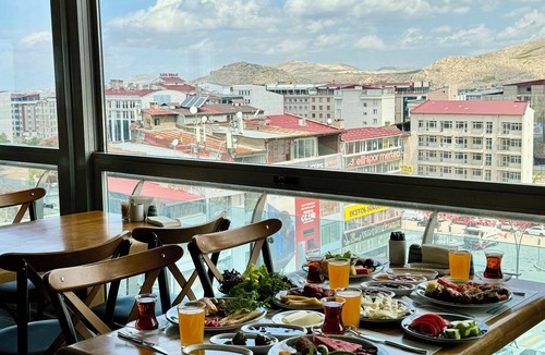 Ipekyolu Hotel | Grand Hotel Van