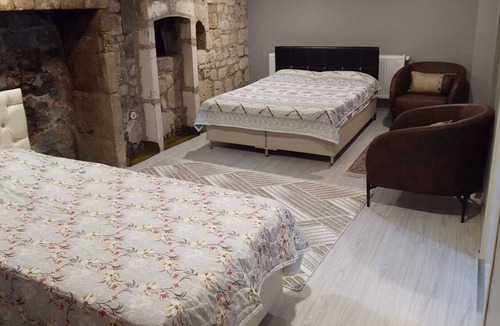 Trabzon House | Güleryüz Konukevi 10 minutes to city center intertwined with nature Cool air
