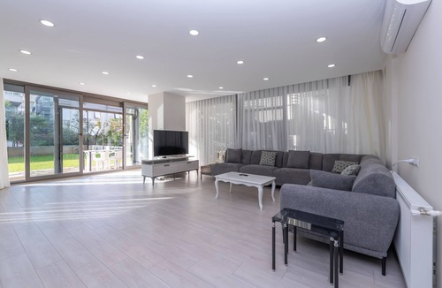 Antalya City Centre Hotel | Gurcuoglu Homes