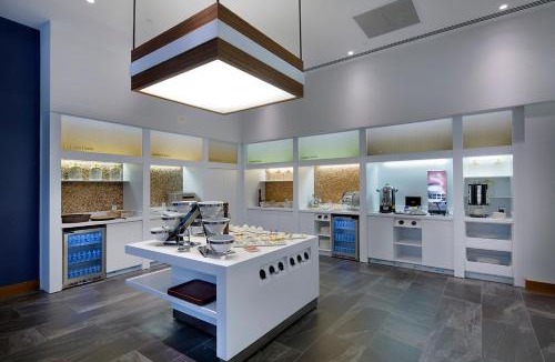 Izmit Hotel | Hampton By Hilton Kocaeli Symbol