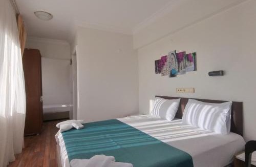 Kusadasi City Centre Hotel | Hbs Hotel