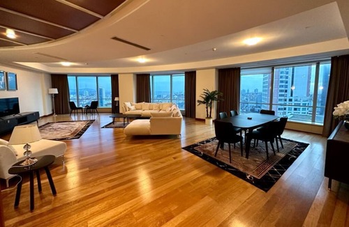 Sisli Apartment | Home 3 master bedroom - boghaz view center of Istanbul shishli