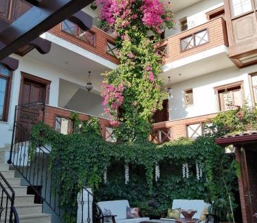 Selcuk Hotel | Hotel Mary's House