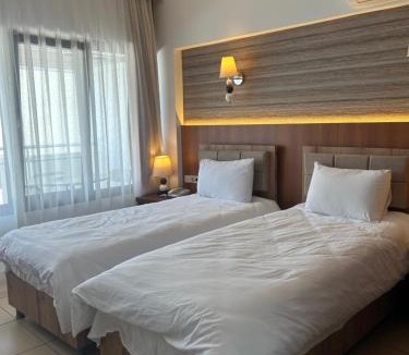 Kusadasi City Centre Hotel | Hotel Stella