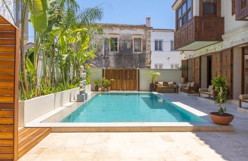Hacımemis Hotel | House Sola Alaçatı