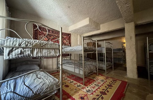 Uchisar Hotel | Hydros Cave Suit