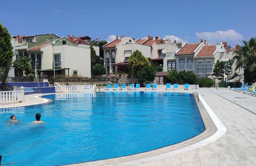 Kadnlar Denizi Mahallesi Villa | İLK ÖZGE 3 BEDROOM