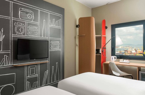 Pendik District Hotel | Ibis Istanbul Tuzla
