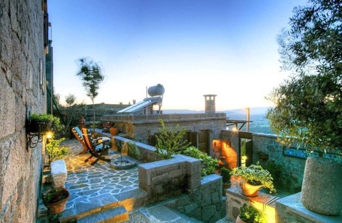 Behram Hotel | Idasos Tasodalar