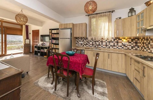Golturkbuku Apartment | Impressive House with Shared Pool near Paradise Bay in Bodrum