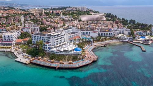 Kadnlar Denizi Mahallesi Hotel | INFINITY BY YELKEN AQUAPARK&RESORTS KUŞADASI