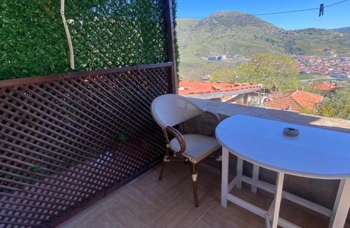 Kalekoy Koyu Hotel | kastro konak