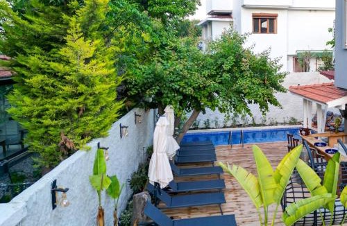 Tokoglu Hotel | Kekik Alaçatı Otel