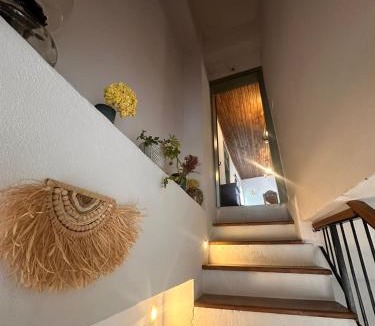 Ayvalik City Center Hotel | Kidoni Macaron Guesthouse