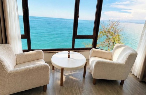 Arakli Hotel | Konakönü Otel