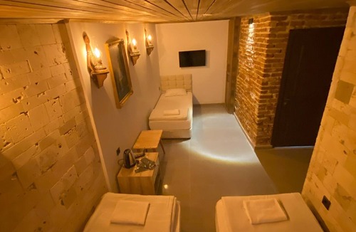 Usak House | Konak Esila
