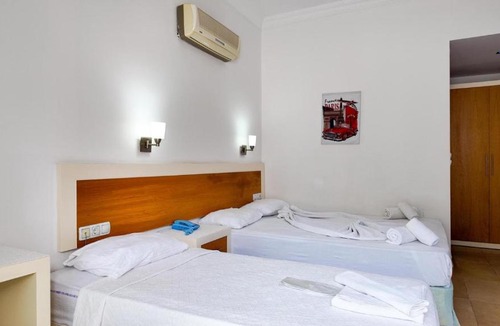 Oludeniz Hotel | Konfor Suit Otel