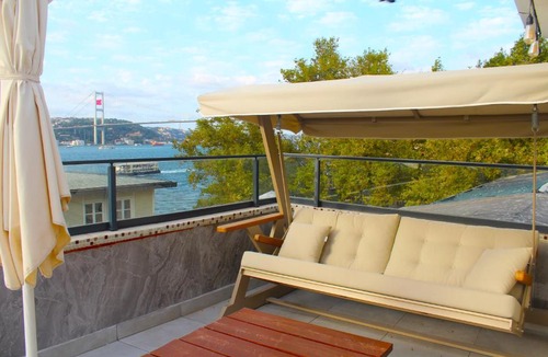 Uskudar Hotel | Kuzguncuk View