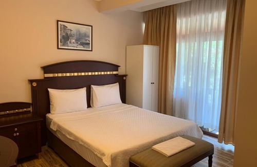Adrasan Bed & Breakfast | La Casita Boutique Hotel for Lycian Way Hikers, Retreats, Solo Travellers, Long Stays, and Small Groups.
