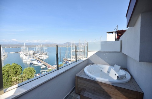 Fethiye City Center Hotel | La Farine Rooms