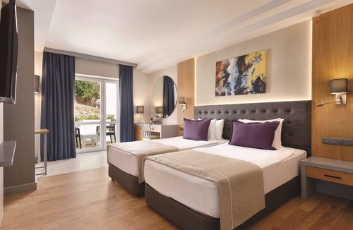 Bodrum City Center Hotel | La Quinta by Wyndham Bodrum