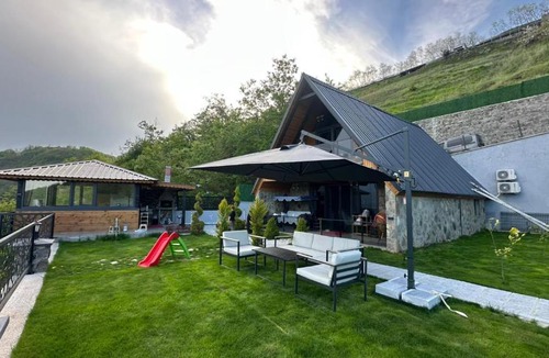Akcaabat Ski Chalet | Lefkali HOME