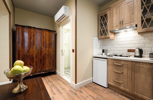 Karakoy Apartment | Level Suites