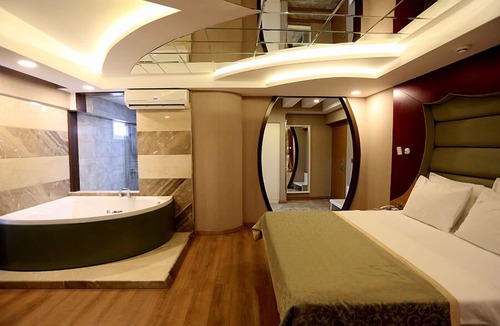Konak Hotel | Life Corner Hotel