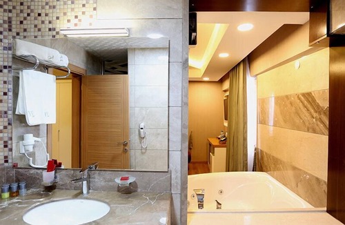 Konak Hotel | Life Corner Hotel