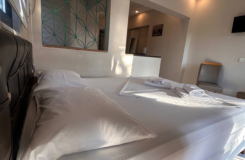 Ayvalik City Center Hotel | Lotus 4 Mevsim Otel